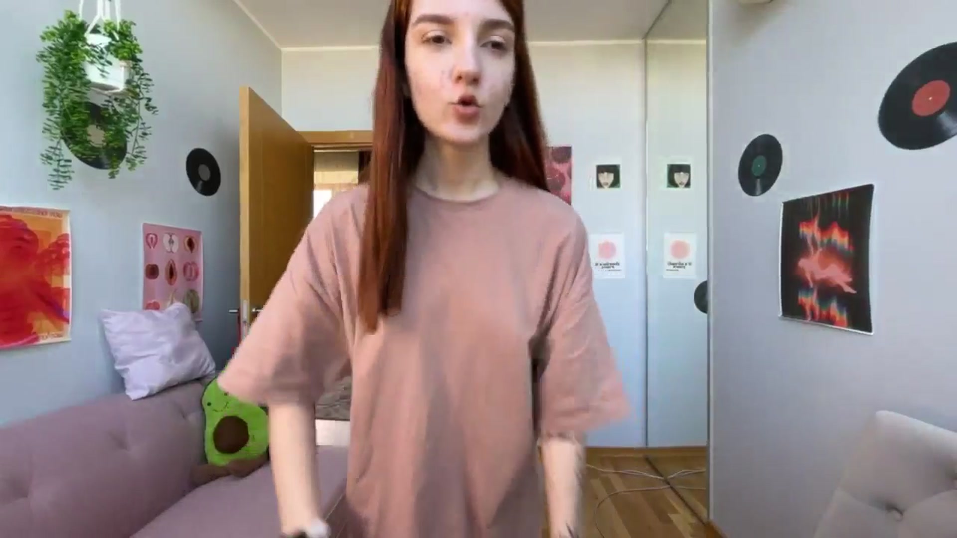 Gallery image thumbnail from BellaCute__'s myfreecams stream on, 05/21/2025, 07:59 image 19 of 20