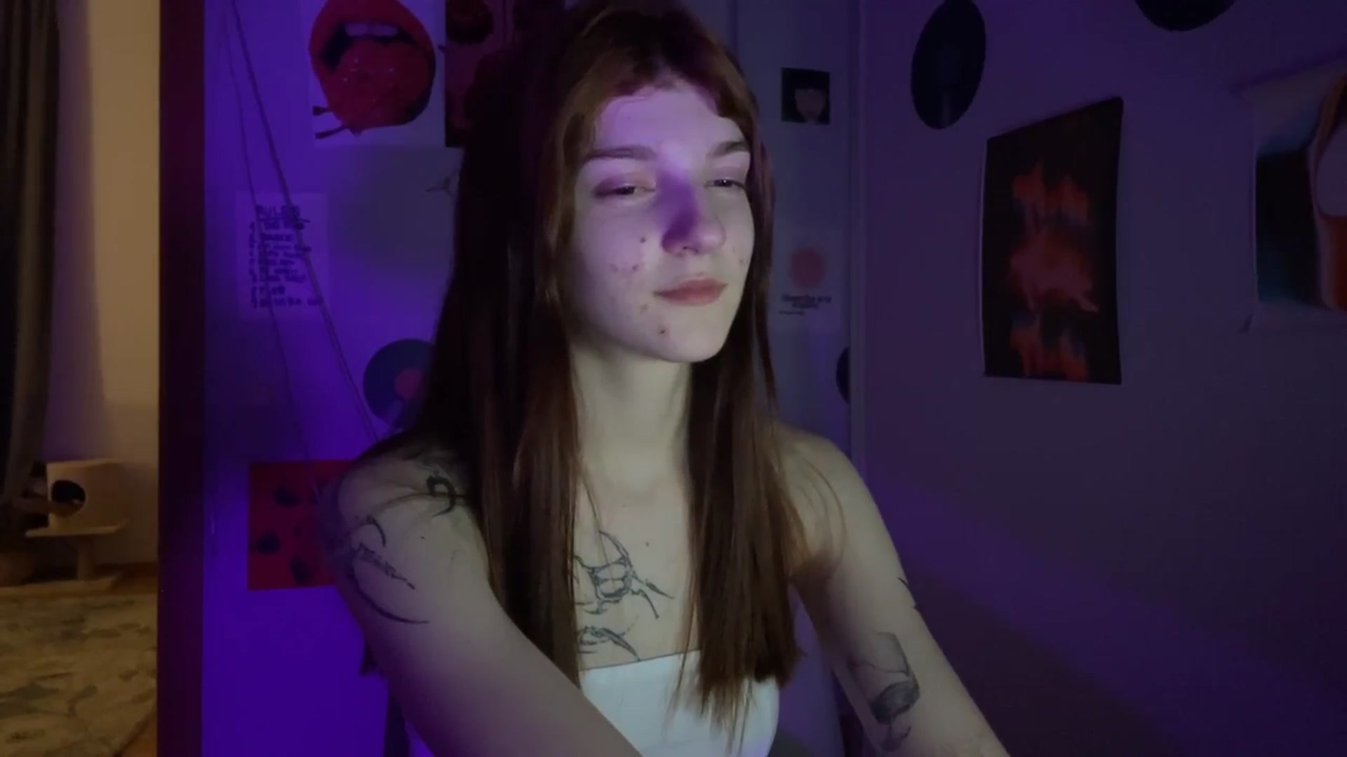 Gallery image thumbnail from BellaCute__'s myfreecams stream on, 05/26/2025, 21:38 image 19 of 20