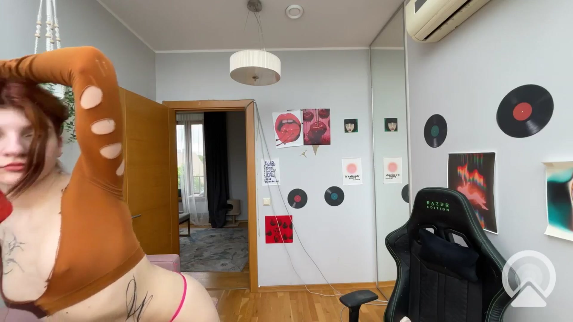 Gallery image thumbnail from BellaCute__'s myfreecams stream on, 05/29/2025, 12:04 image 8 of 20