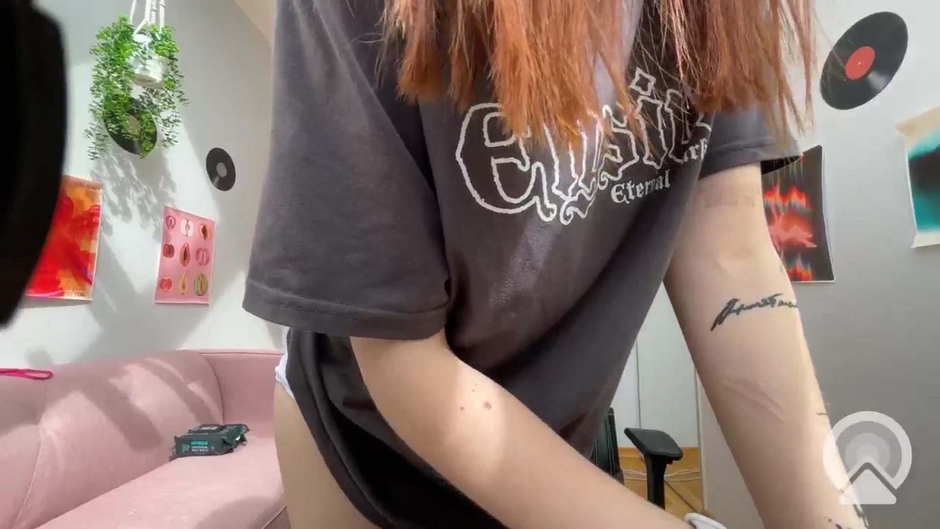 Gallery image thumbnail from BellaCute__'s myfreecams stream on, 05/29/2025, 13:03 image 18 of 20