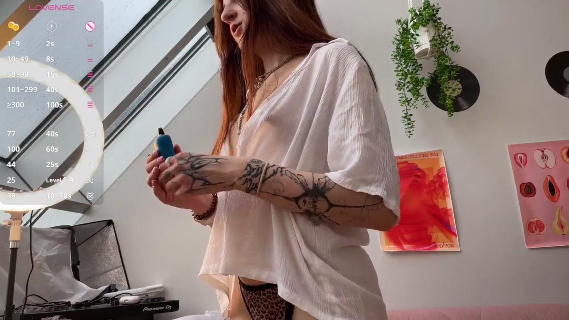 Gallery image thumbnail from BellaCute__'s myfreecams stream on, 06/05/2025, 13:28 image 18 of 20