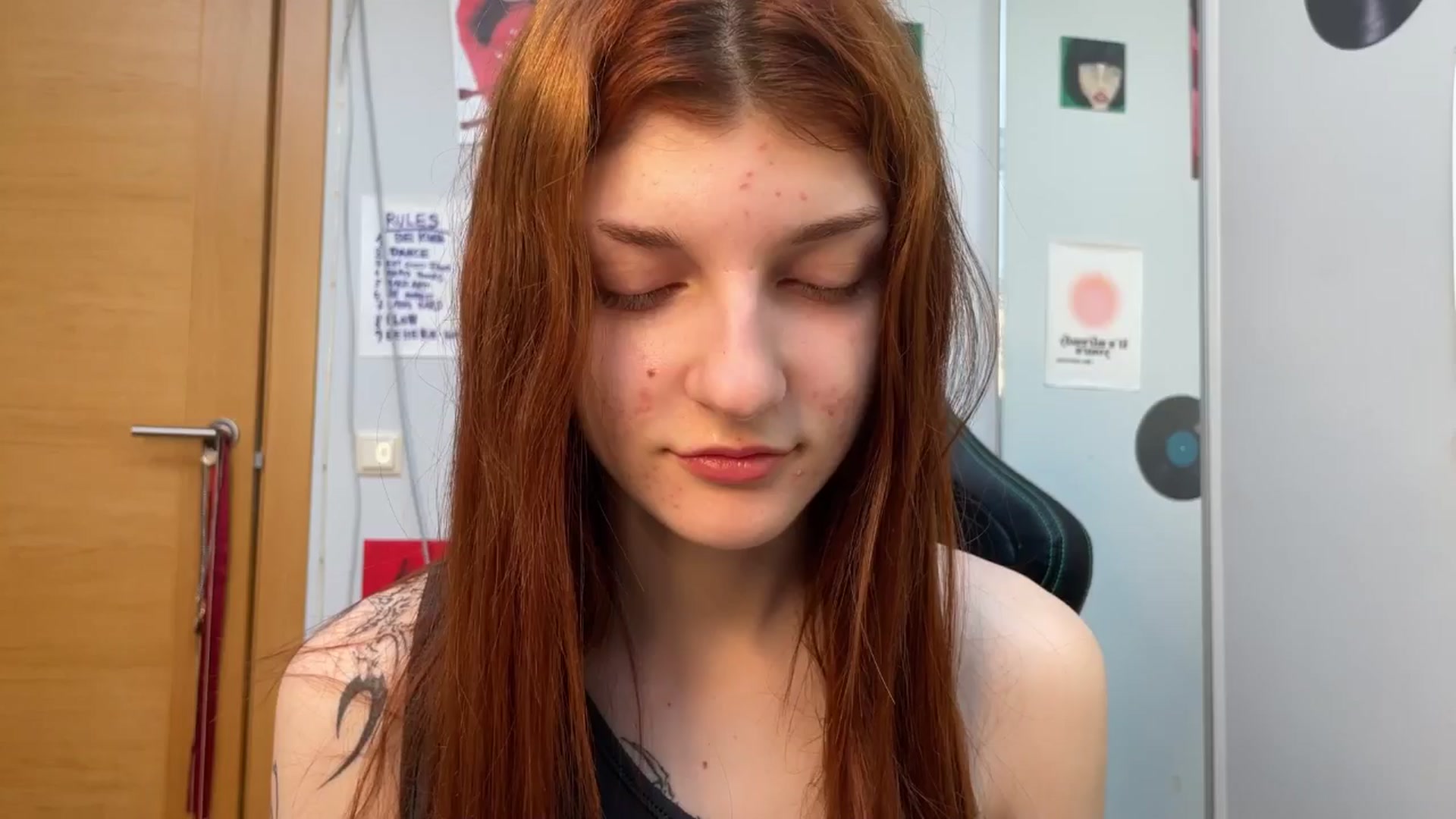 Gallery image thumbnail from BellaCute__'s myfreecams stream on, 06/25/2025, 07:43 image 1 of 20