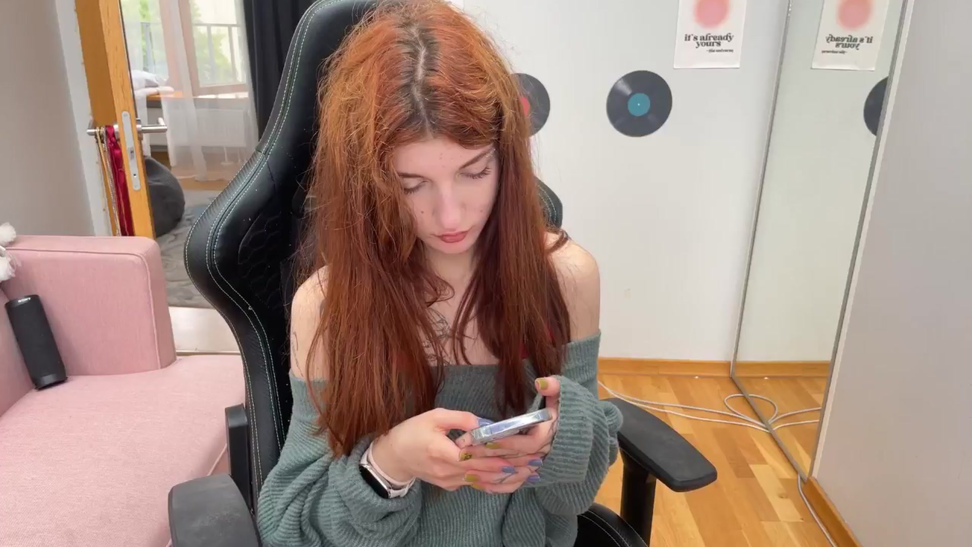 Gallery image thumbnail from BellaCute__'s myfreecams stream on, 07/08/2025, 08:55 image 7 of 20
