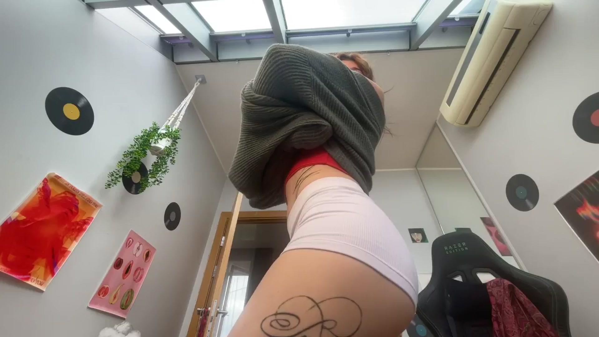 Gallery image thumbnail from BellaCute__'s myfreecams stream on, 07/08/2025, 08:55 image 12 of 20