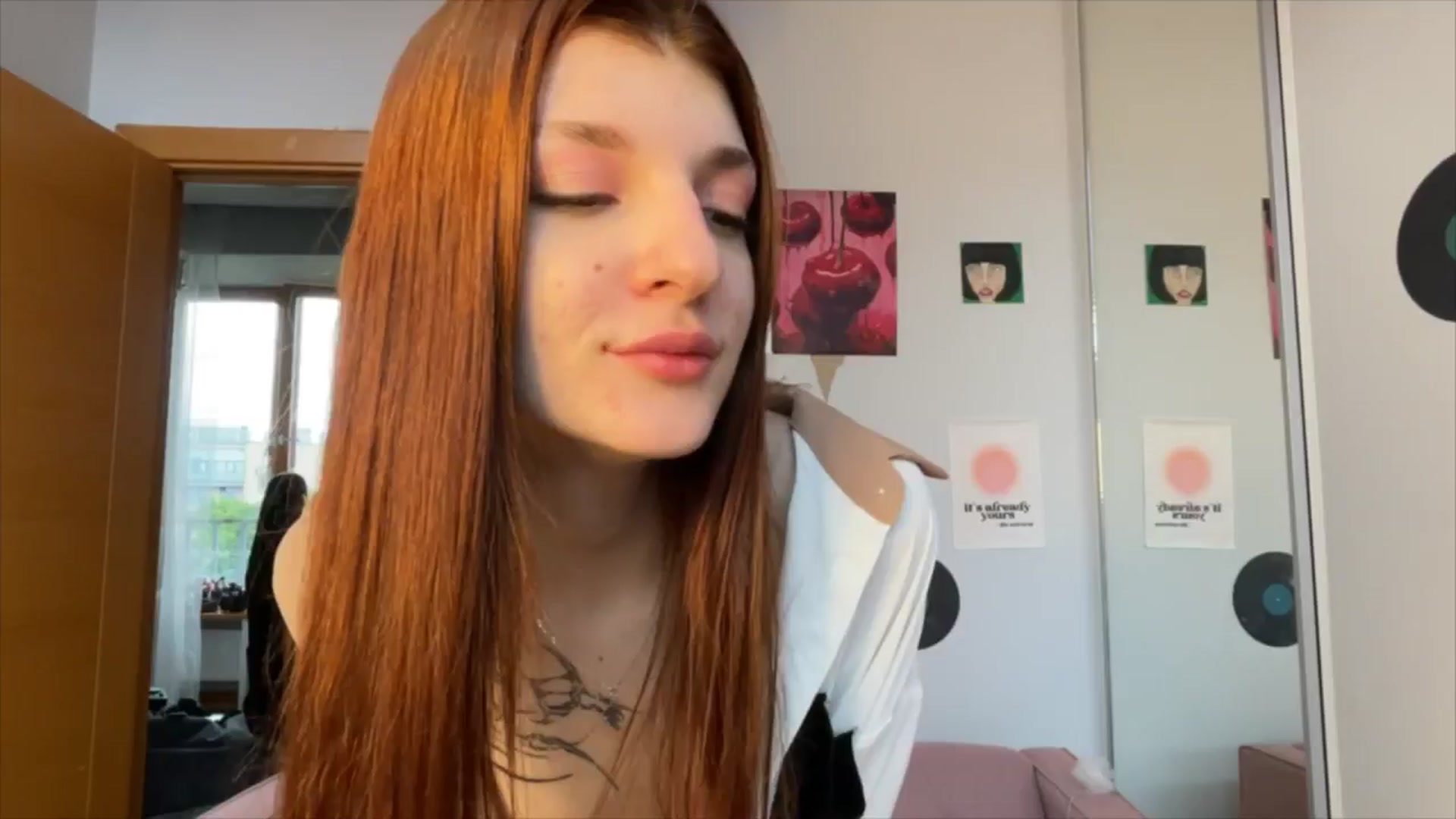 Gallery image thumbnail from BellaCute__'s myfreecams stream on, 07/30/2025, 07:52 image 3 of 20