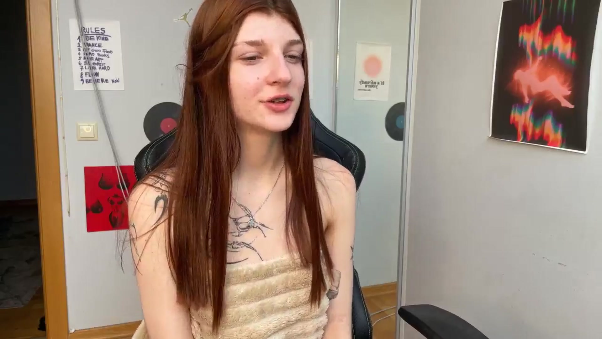 Gallery image thumbnail from BellaCute__'s myfreecams stream on, 07/31/2025, 09:50 image 7 of 20