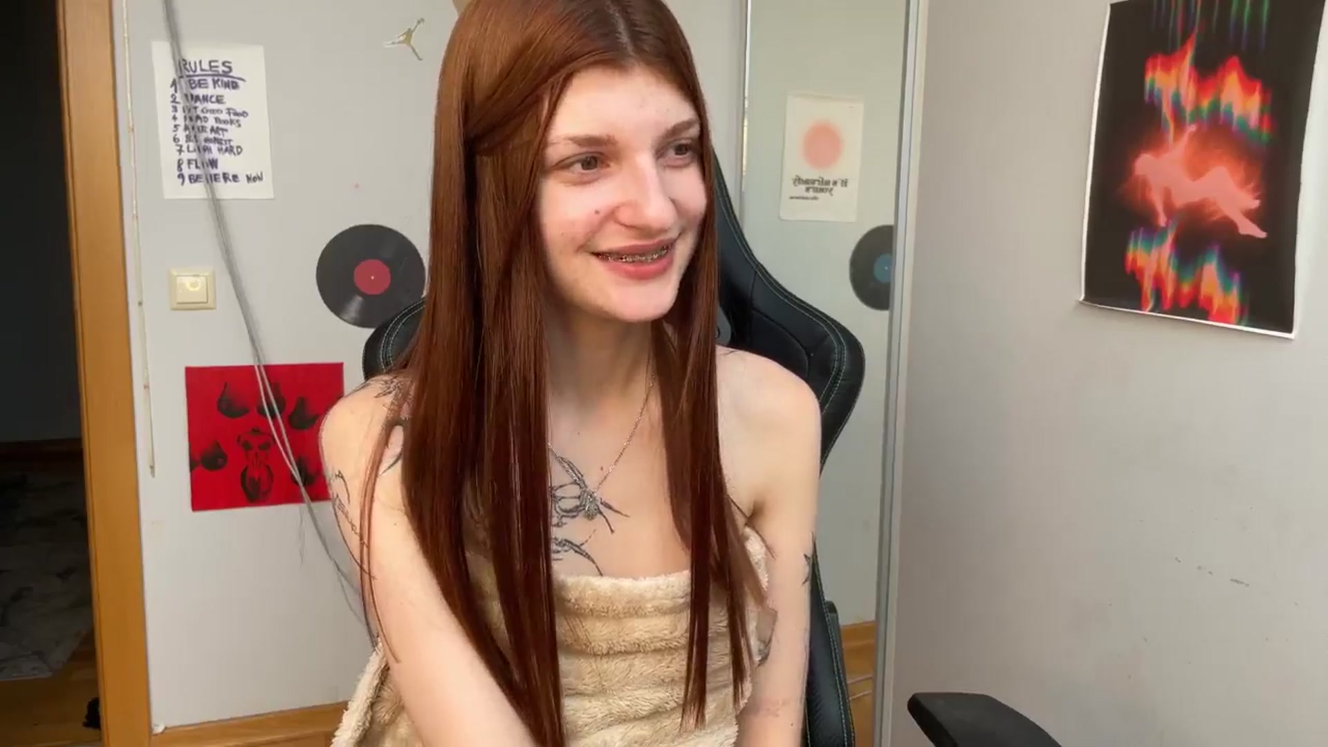 Gallery image thumbnail from BellaCute__'s myfreecams stream on, 07/31/2025, 09:50 image 8 of 20