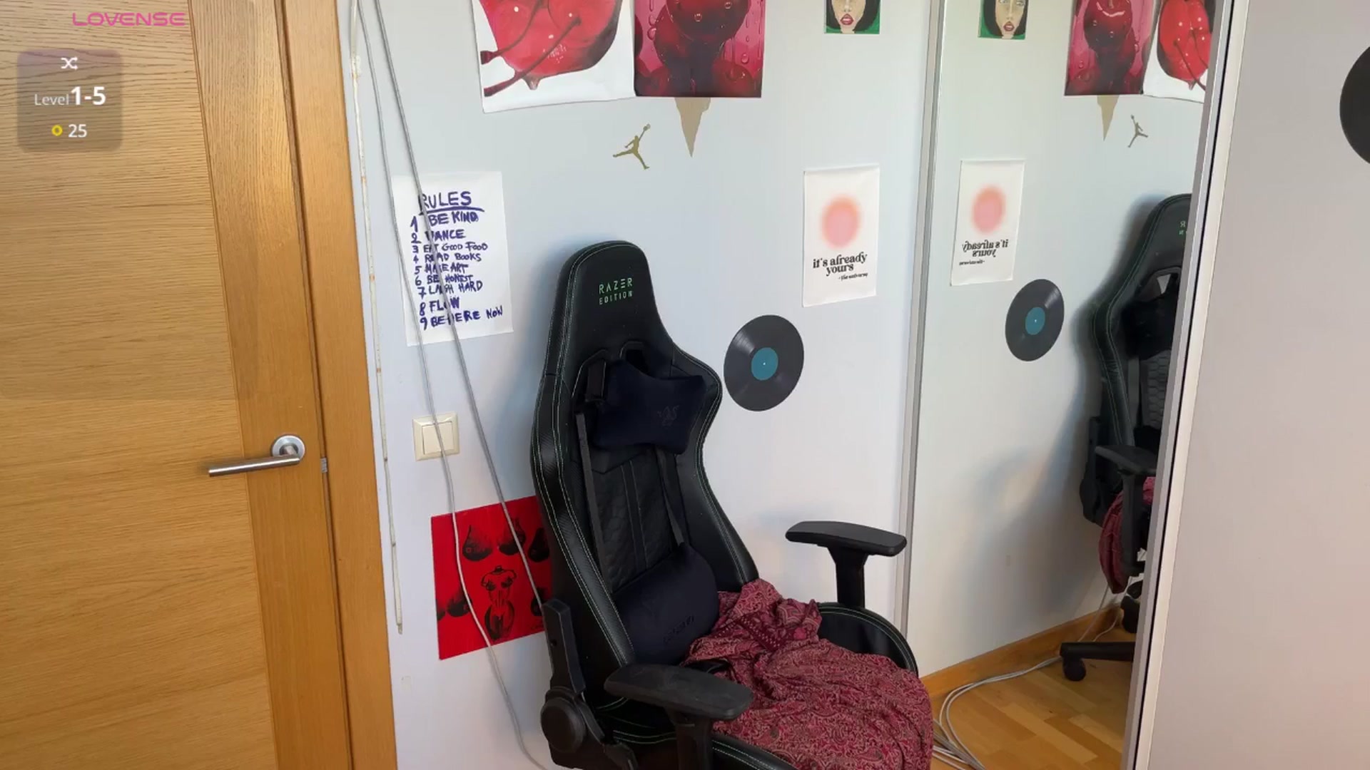 Gallery image thumbnail from BellaCute__'s myfreecams stream on, 08/11/2025, 08:37 image 6 of 20