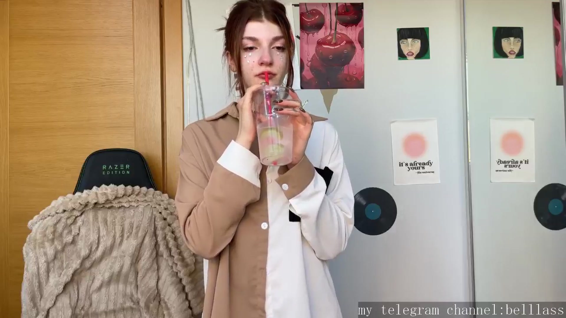 Gallery image thumbnail from BellaCute__'s myfreecams stream on, 08/15/2025, 08:03 image 18 of 20