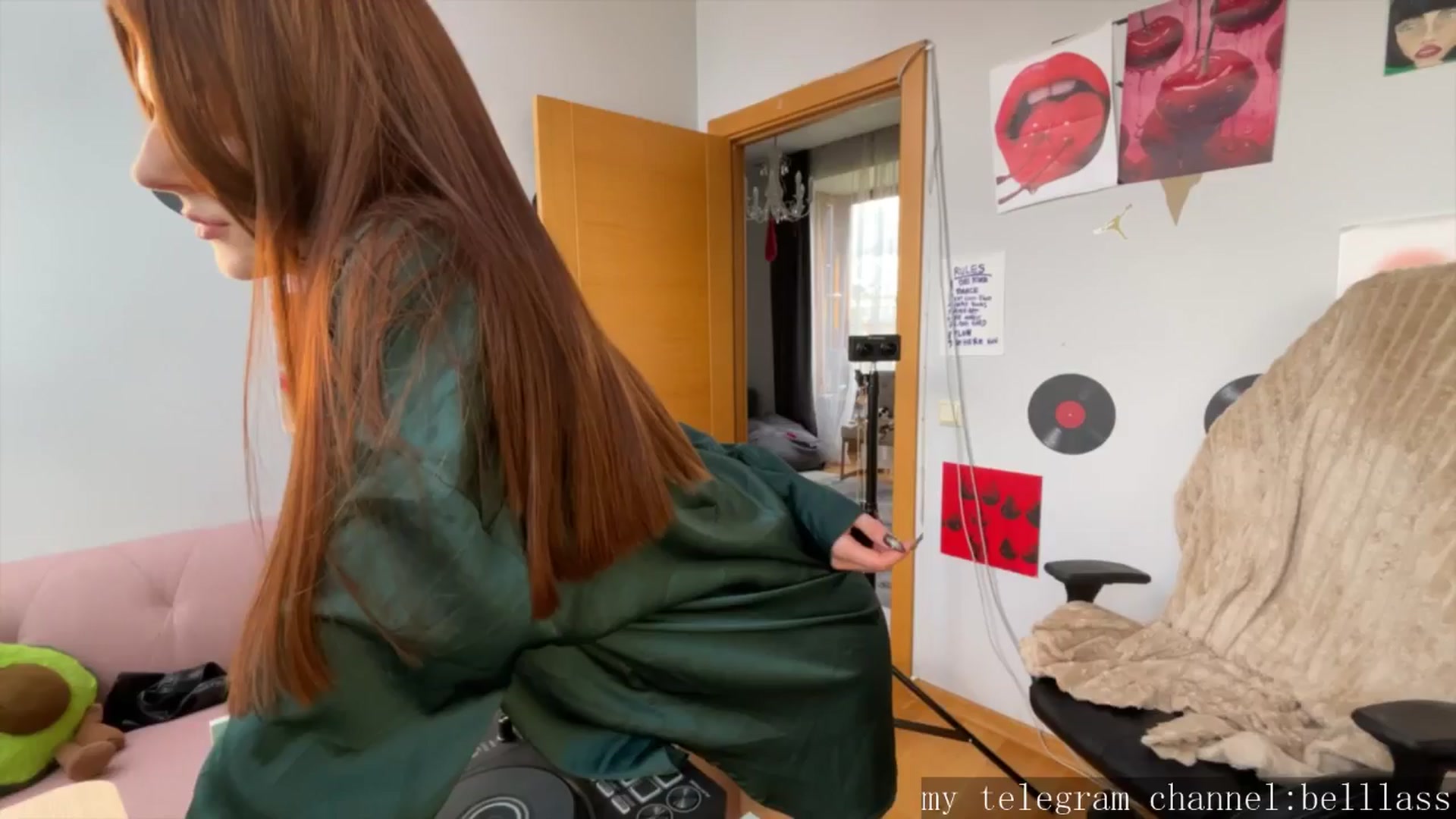 Gallery image thumbnail from BellaCute__'s myfreecams stream on, 08/20/2025, 10:48 image 6 of 20