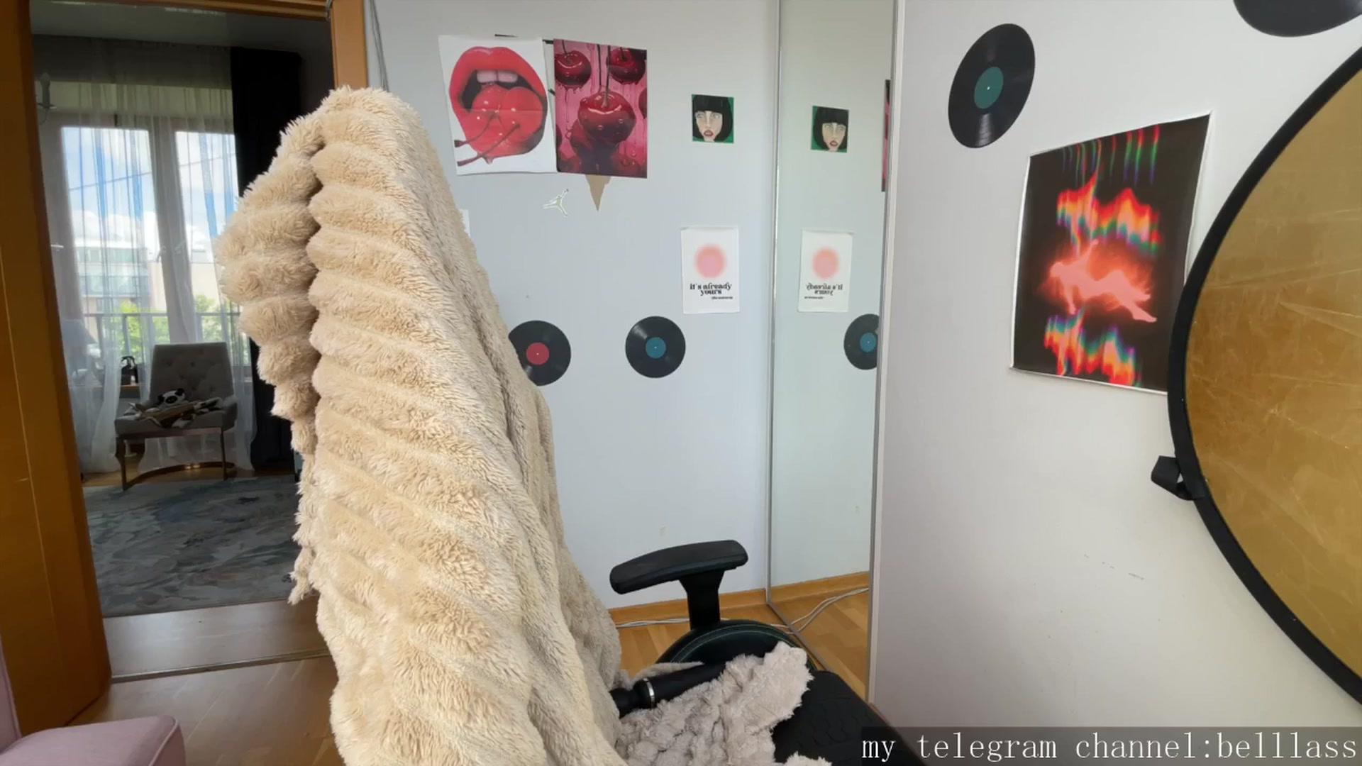 Gallery image thumbnail from BellaCute__'s myfreecams stream on, 08/20/2025, 10:48 image 19 of 20