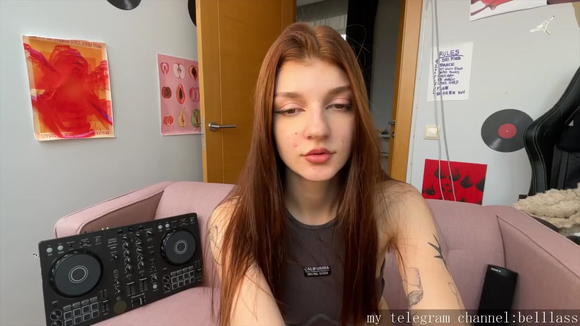 Gallery image thumbnail from BellaCute__'s myfreecams stream on, 08/22/2025, 09:58 image 3 of 20