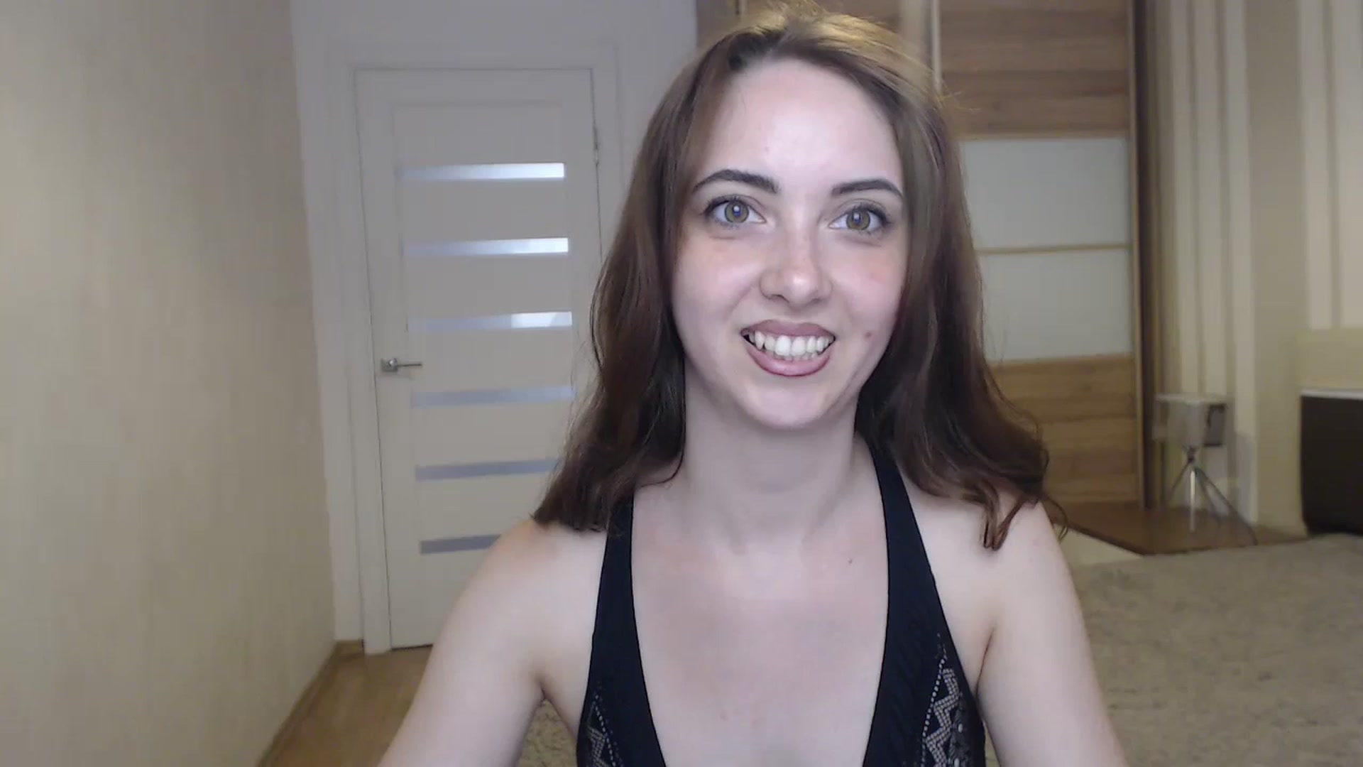 Gallery image thumbnail from BellaDream_m's myfreecams stream on, 06/25/2024, 12:45 image 5 of 20