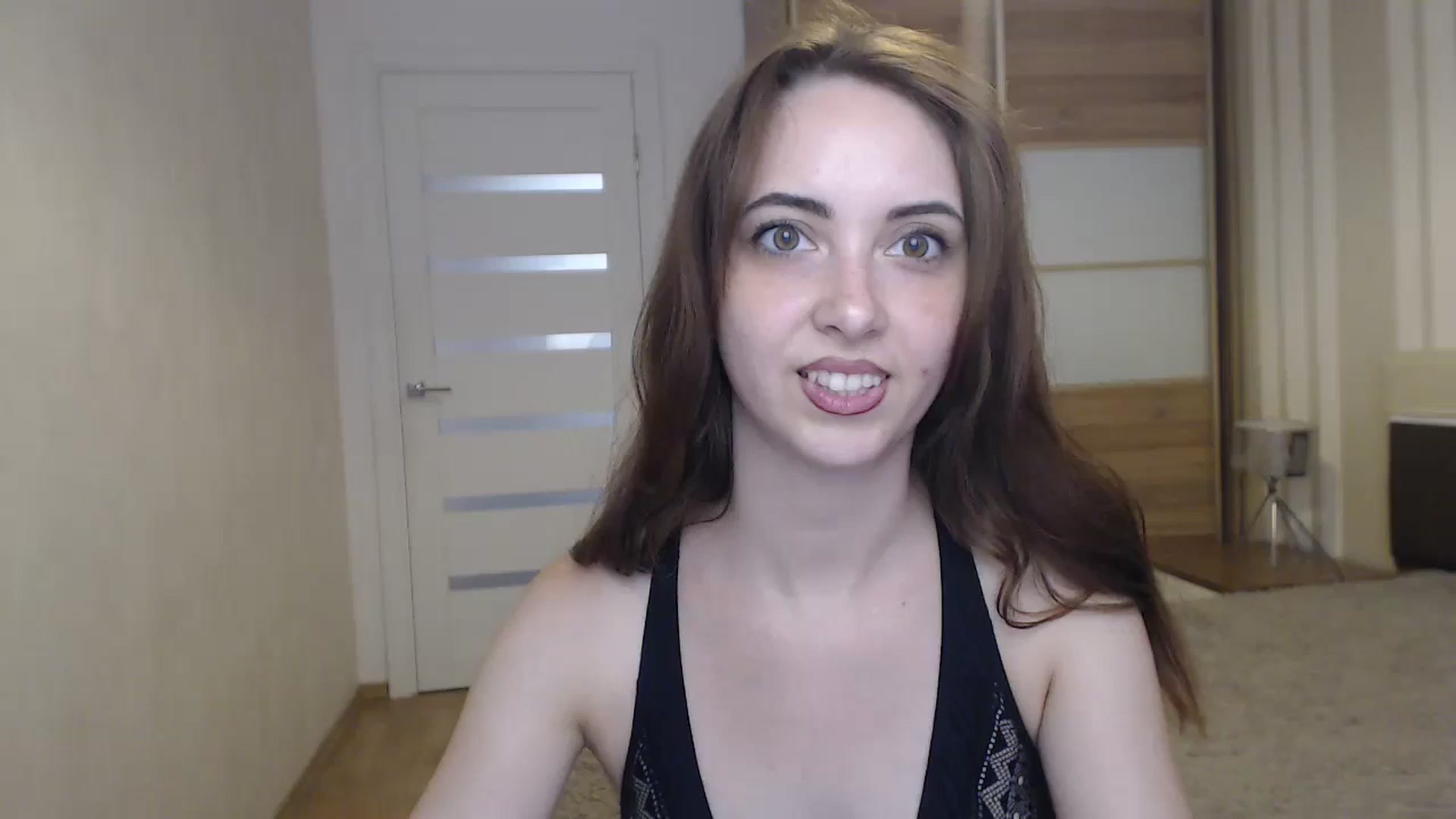 Gallery image thumbnail from BellaDream_m's myfreecams stream on, 06/25/2024, 12:45 image 11 of 20