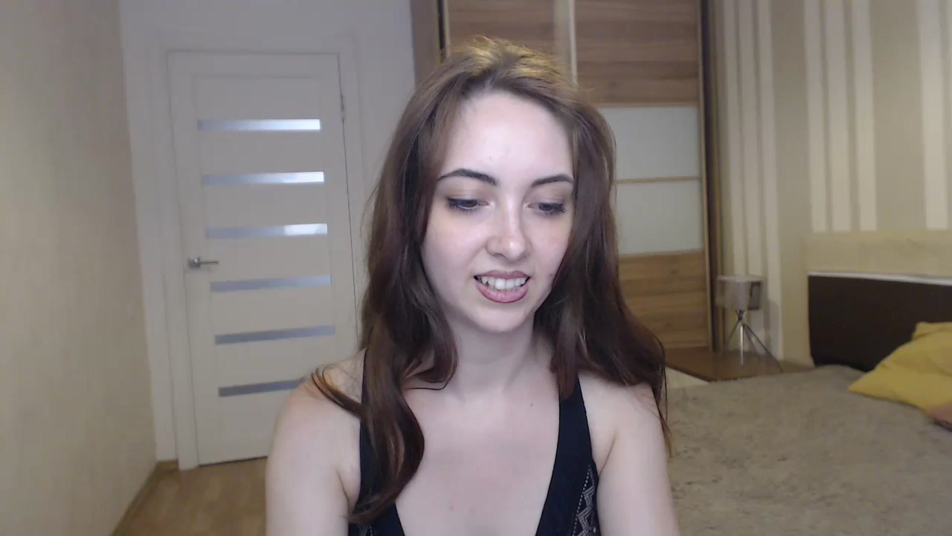 Gallery image thumbnail from BellaDream_m's myfreecams stream on, 06/25/2024, 14:08 image 1 of 20