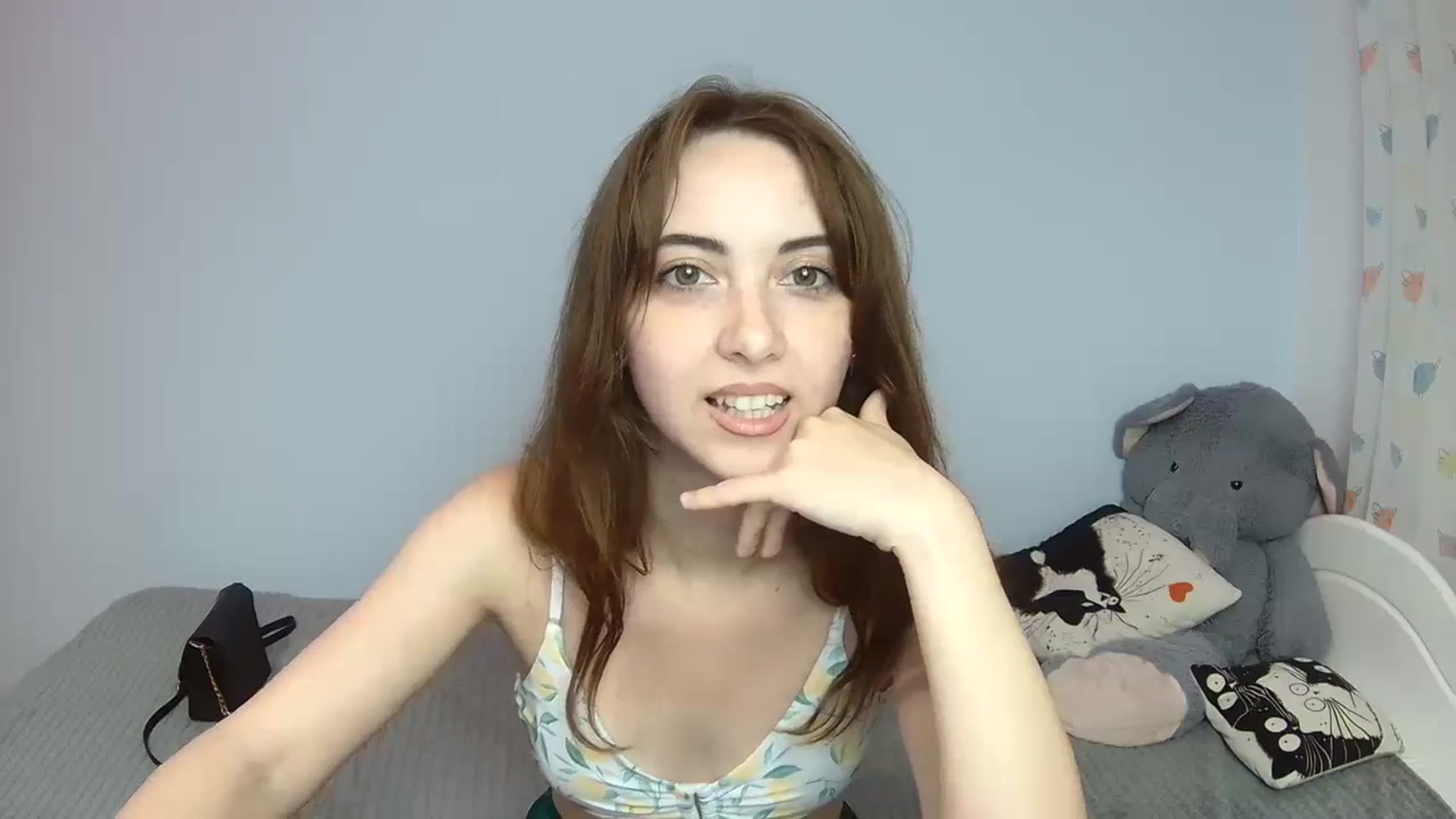 Gallery image thumbnail from BellaDream_m's myfreecams stream on, 06/29/2024, 01:16 image 19 of 20