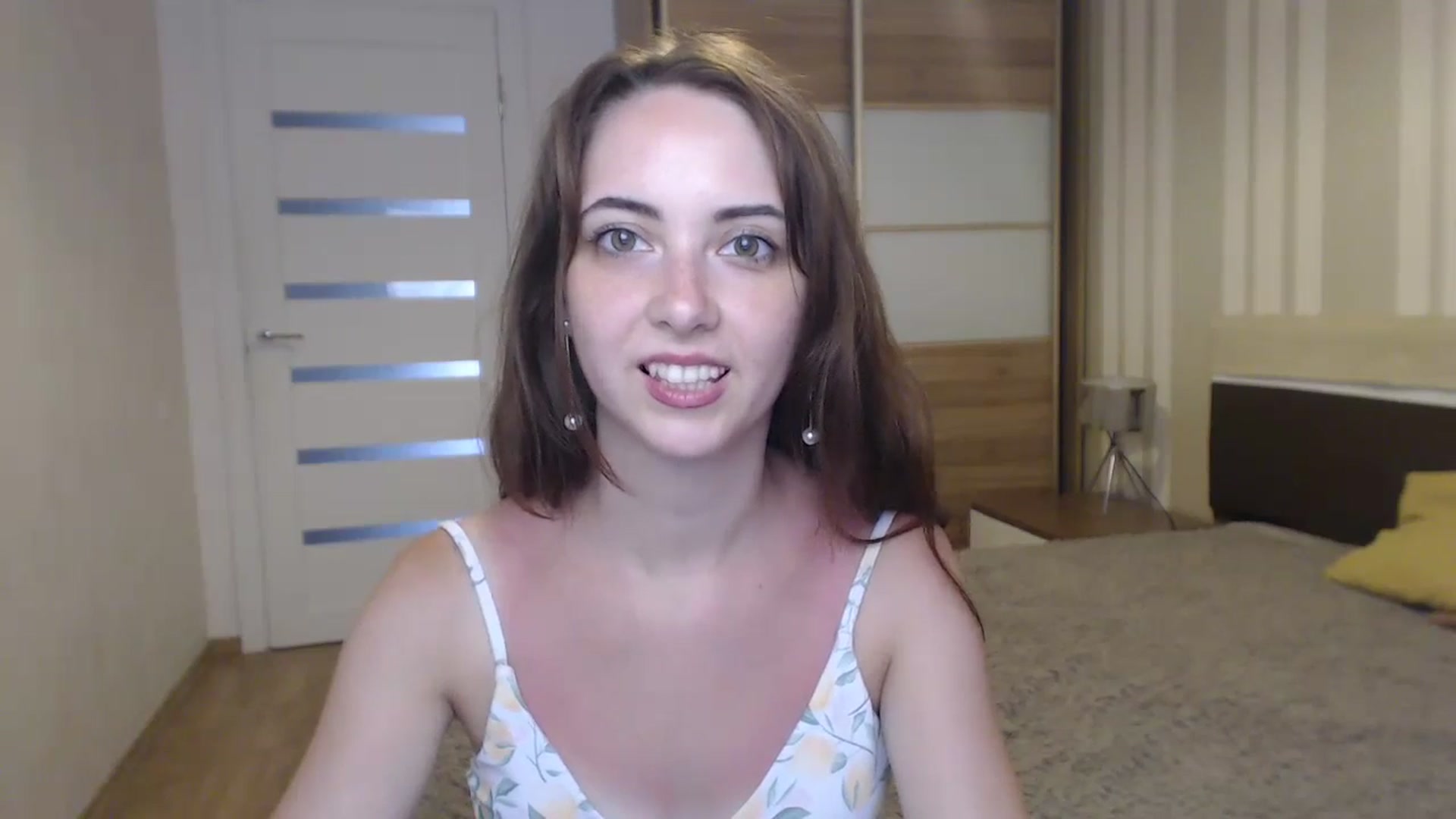 Gallery image thumbnail from BellaDream_m's myfreecams stream on, 07/01/2024, 11:21 image 13 of 20