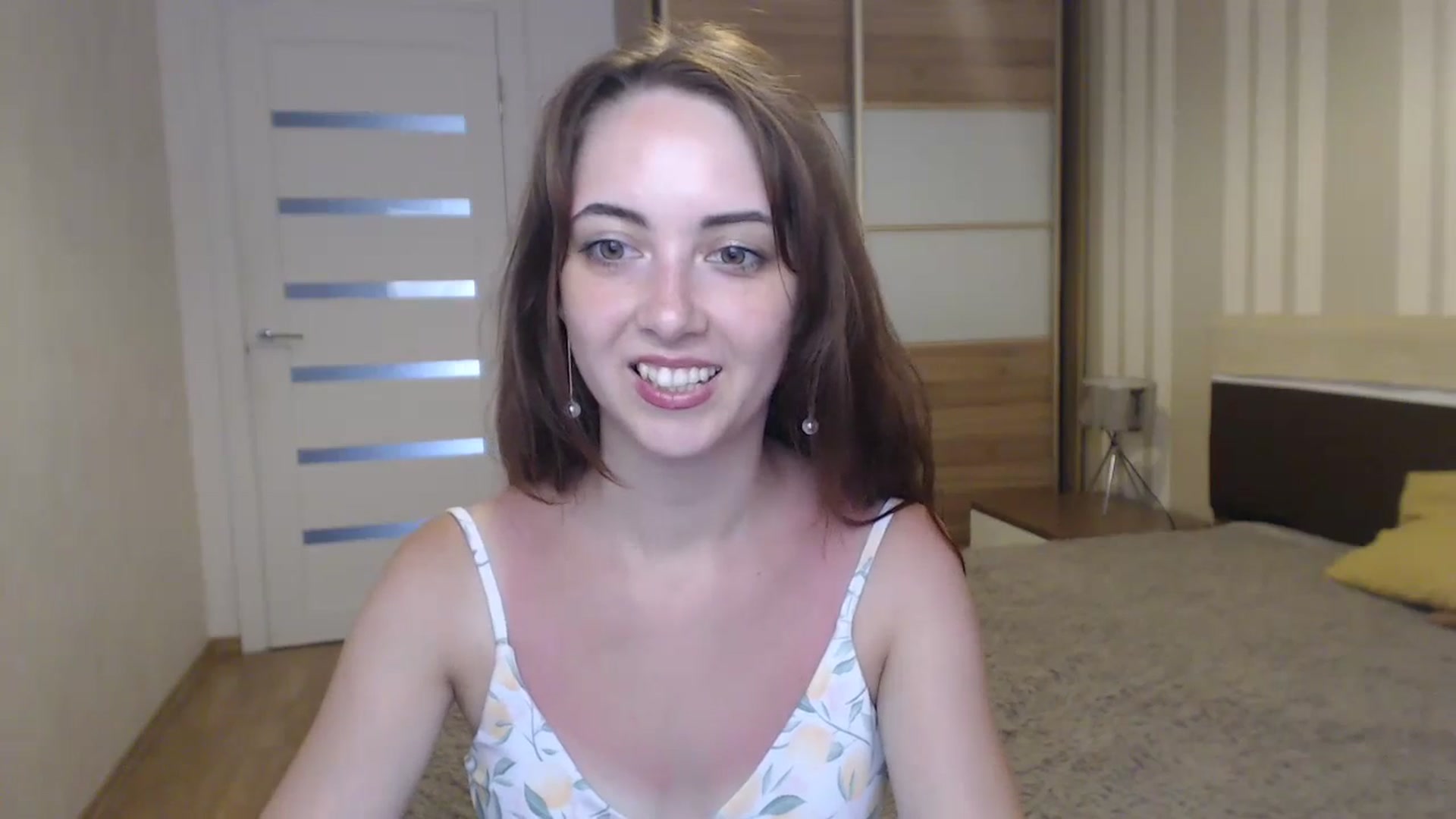 Gallery image thumbnail from BellaDream_m's myfreecams stream on, 07/01/2024, 11:21 image 10 of 20