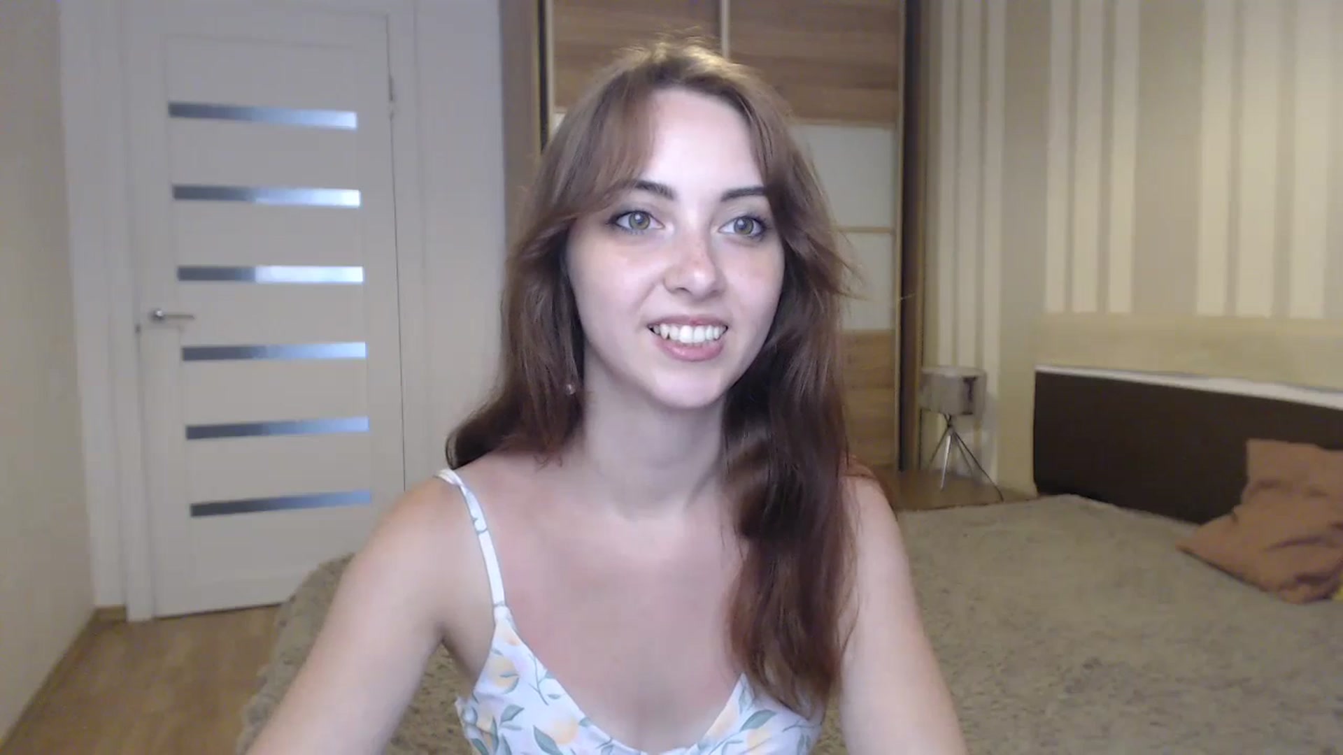 Gallery image thumbnail from BellaDream_m's myfreecams stream on, 07/02/2024, 10:33 image 15 of 20