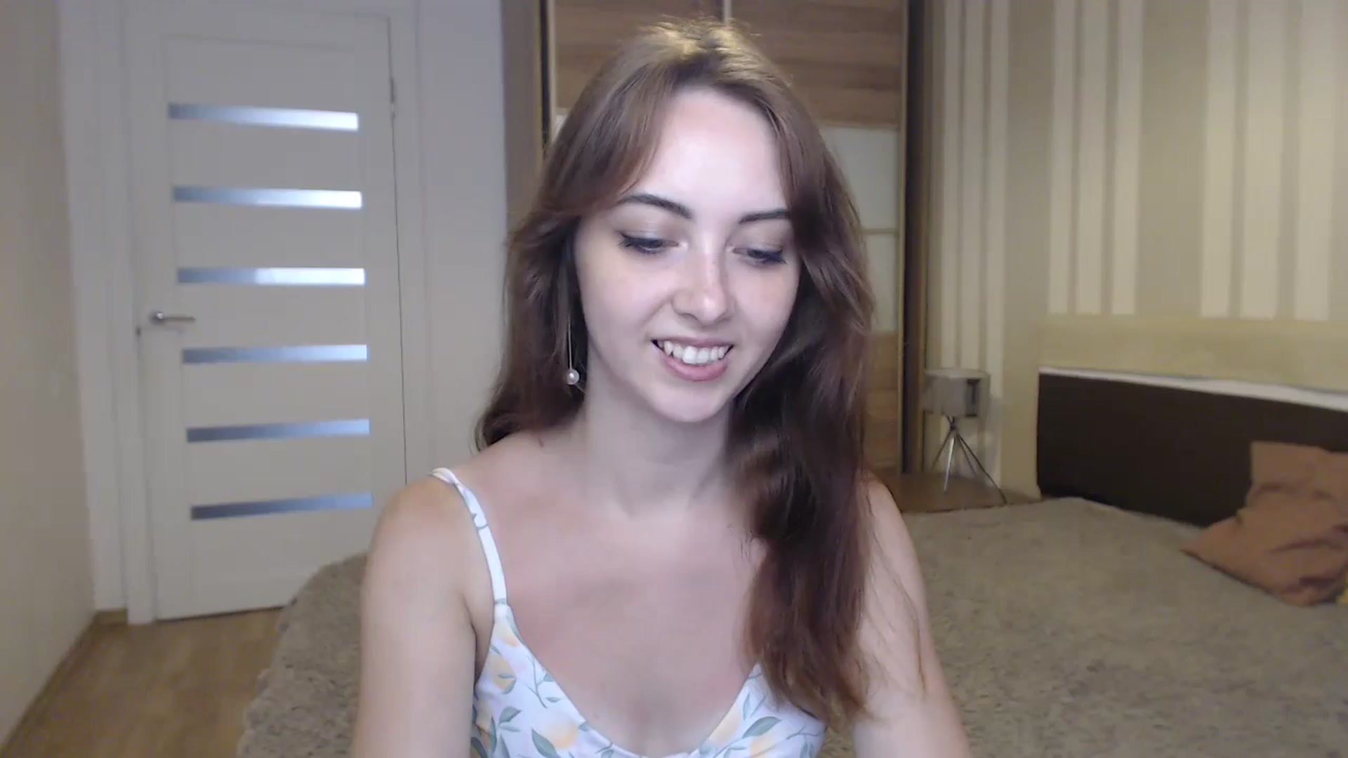 Gallery image thumbnail from BellaDream_m's myfreecams stream on, 07/02/2024, 10:33 image 2 of 20