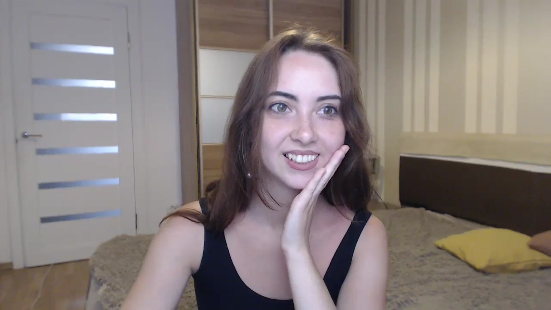 Gallery image thumbnail from BellaDream_m's myfreecams stream on, 07/03/2024, 07:23 image 11 of 20
