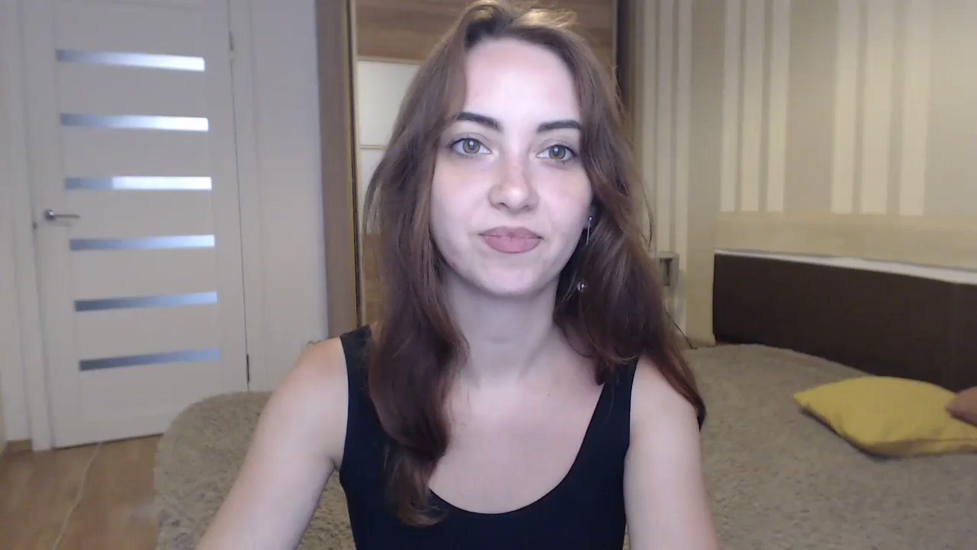 Gallery image thumbnail from BellaDream_m's myfreecams stream on, 07/03/2024, 07:23 image 1 of 20