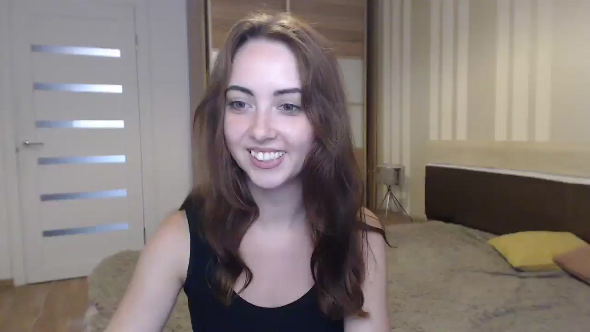 Gallery image thumbnail from BellaDream_m's myfreecams stream on, 07/03/2024, 08:16 image 12 of 20