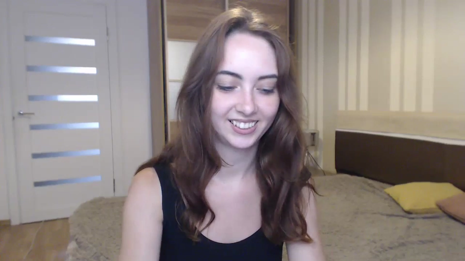Gallery image thumbnail from BellaDream_m's myfreecams stream on, 07/03/2024, 08:16 image 6 of 20