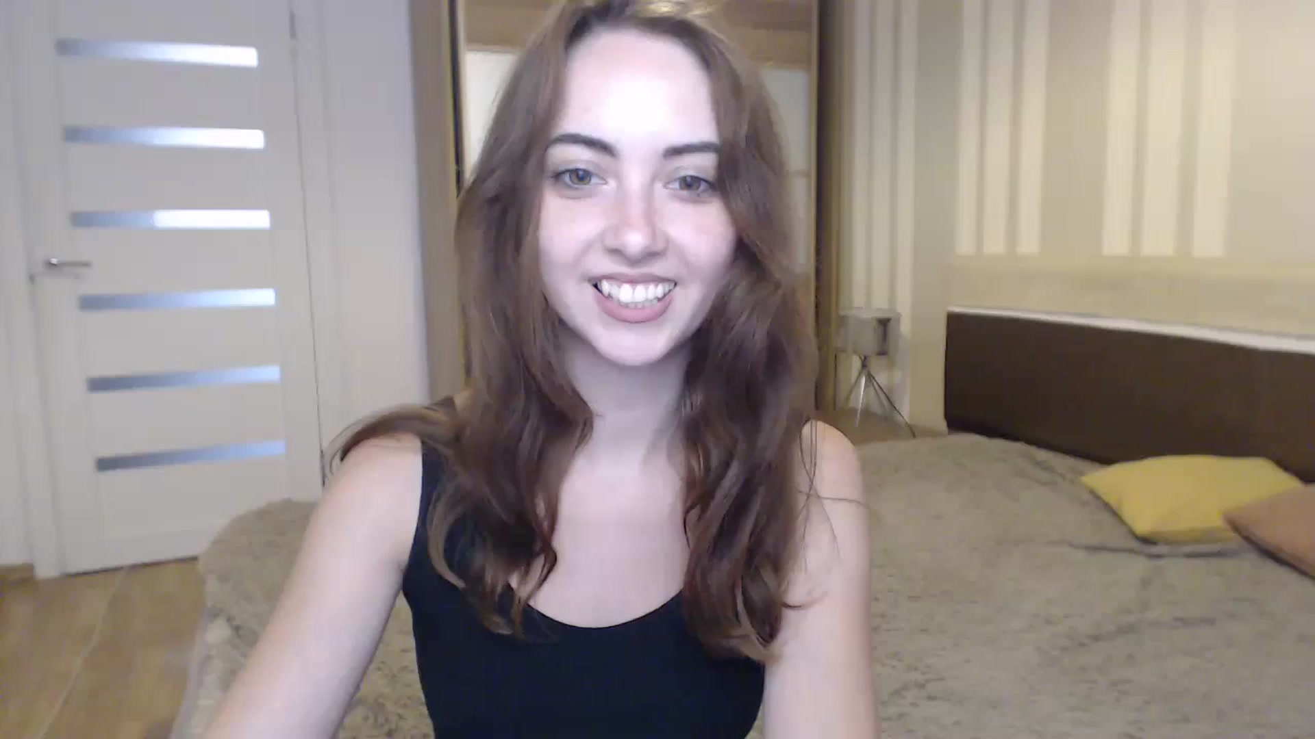 Gallery image thumbnail from BellaDream_m's myfreecams stream on, 07/03/2024, 08:16 image 15 of 20