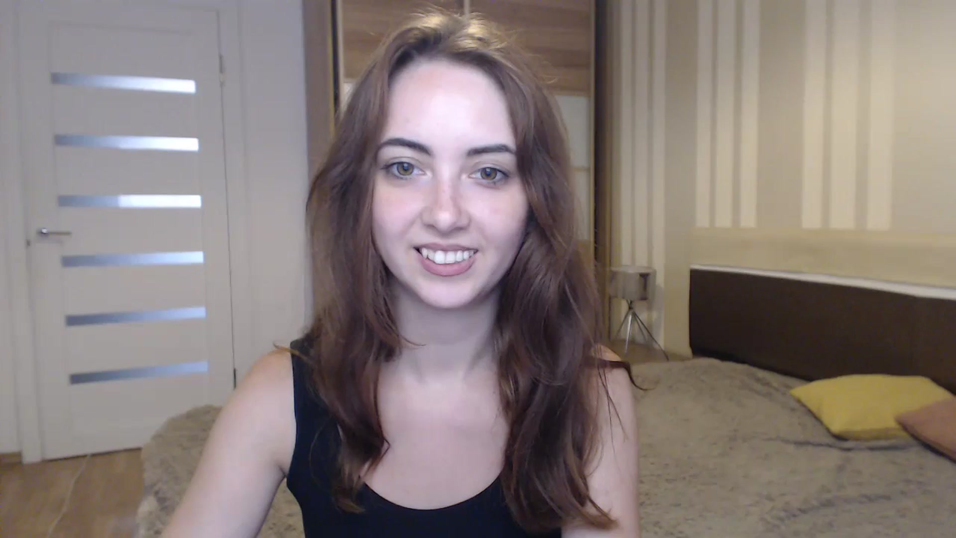 Gallery image thumbnail from BellaDream_m's myfreecams stream on, 07/03/2024, 08:16 image 3 of 20