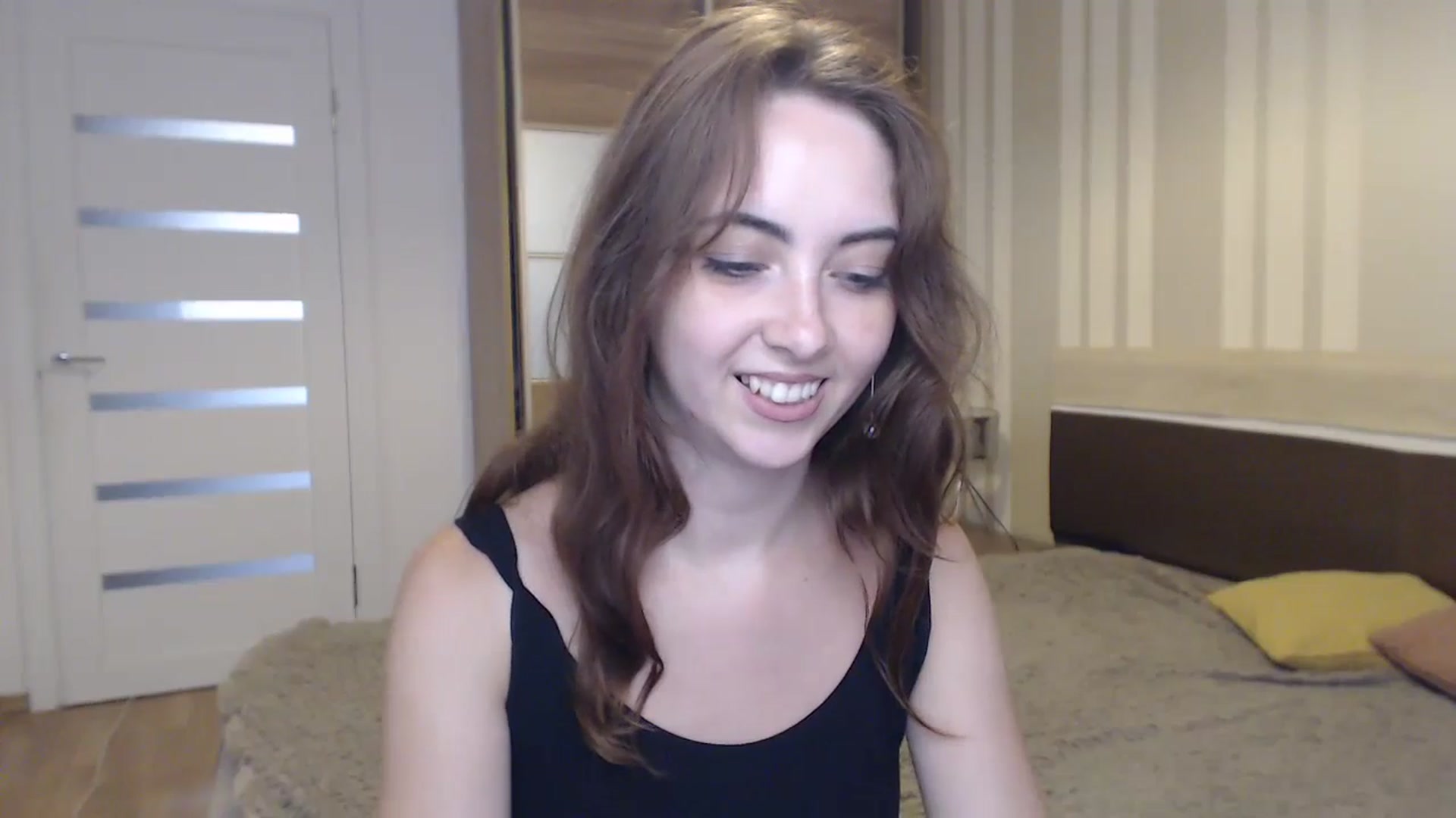 Gallery image thumbnail from BellaDream_m's myfreecams stream on, 07/03/2024, 08:59 image 3 of 20
