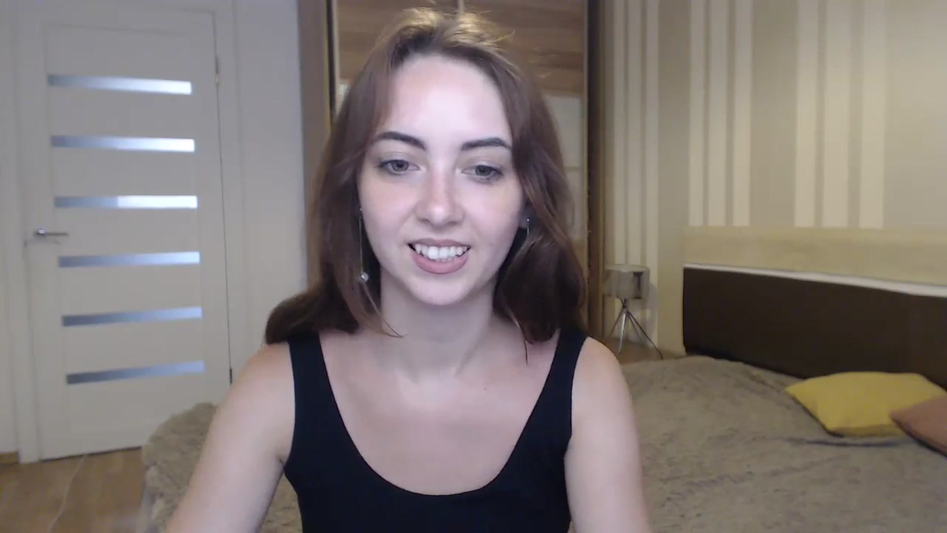 Gallery image thumbnail from BellaDream_m's myfreecams stream on, 07/03/2024, 08:59 image 15 of 20