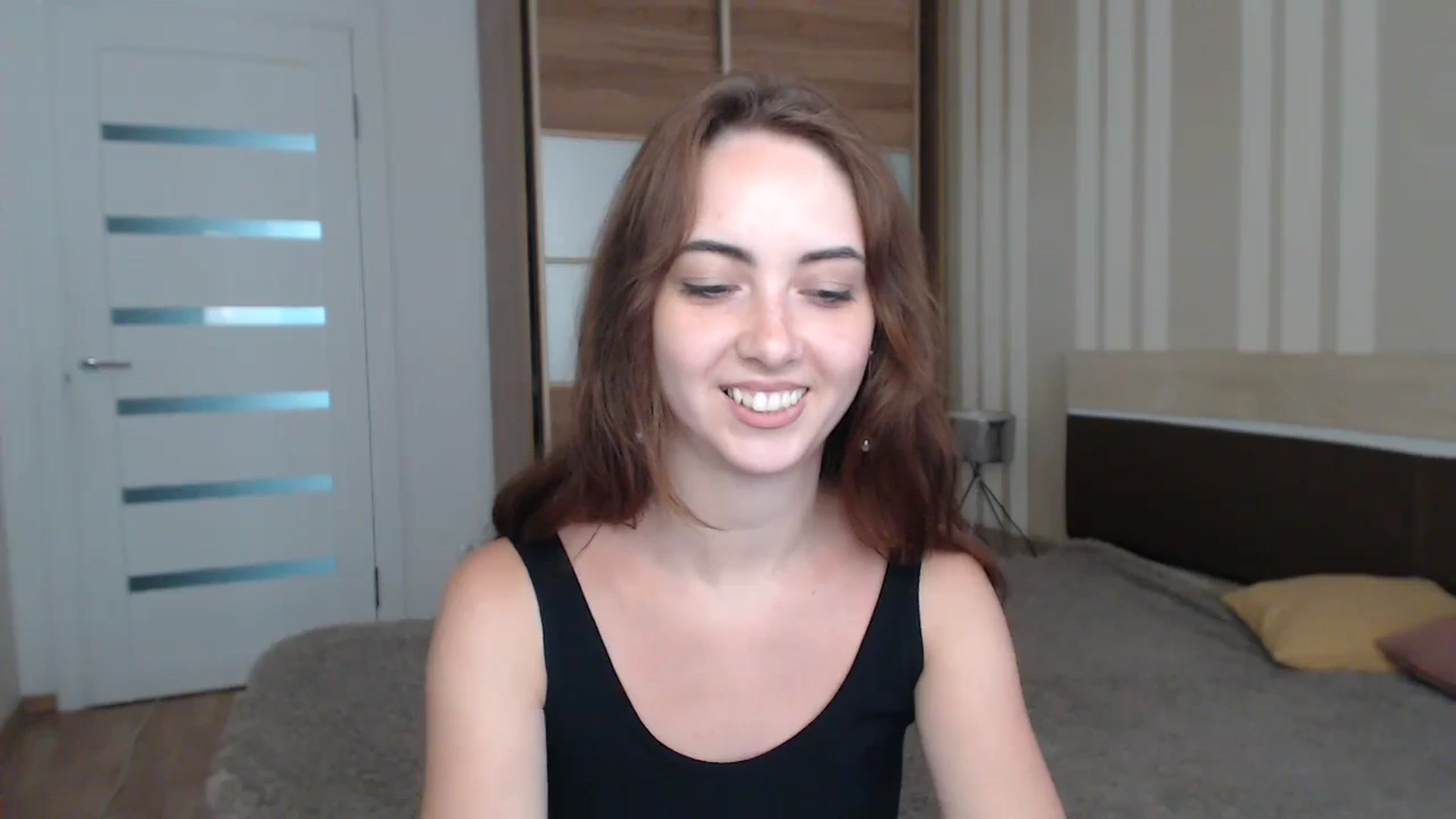Gallery image thumbnail from BellaDream_m's myfreecams stream on, 07/03/2024, 11:02 image 16 of 20
