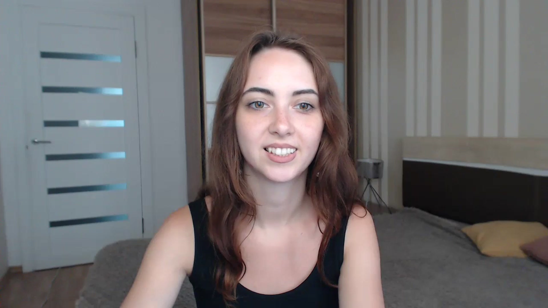 Gallery image thumbnail from BellaDream_m's myfreecams stream on, 07/03/2024, 11:02 image 4 of 20