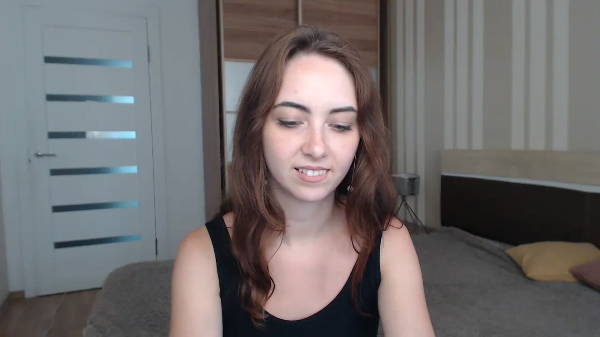 Gallery image thumbnail from BellaDream_m's myfreecams stream on, 07/03/2024, 11:02 image 2 of 20