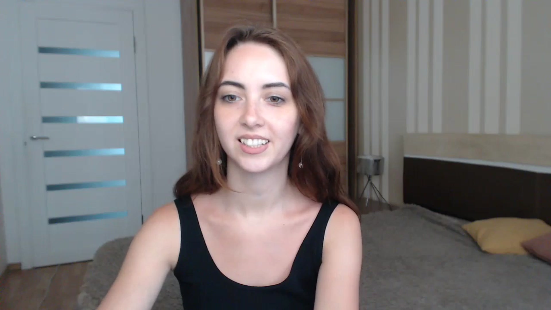 Gallery image thumbnail from BellaDream_m's myfreecams stream on, 07/03/2024, 11:02 image 13 of 20