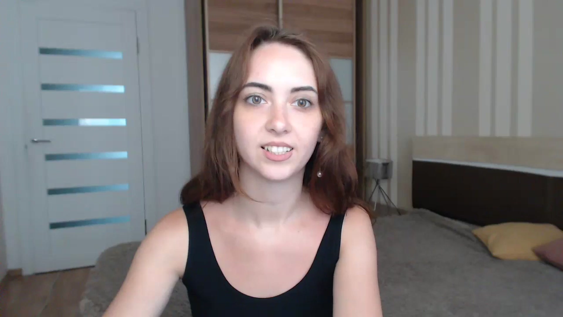 Gallery image thumbnail from BellaDream_m's myfreecams stream on, 07/03/2024, 11:02 image 14 of 20