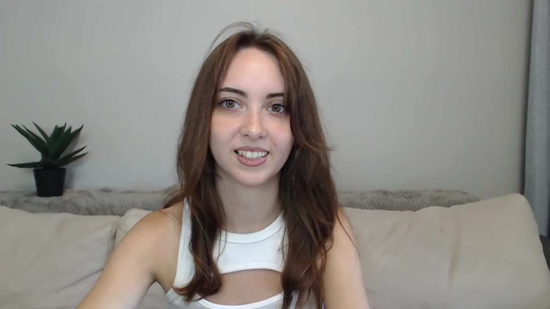 Gallery image thumbnail from BellaDream_m's myfreecams stream on, 07/05/2024, 07:15 image 1 of 20