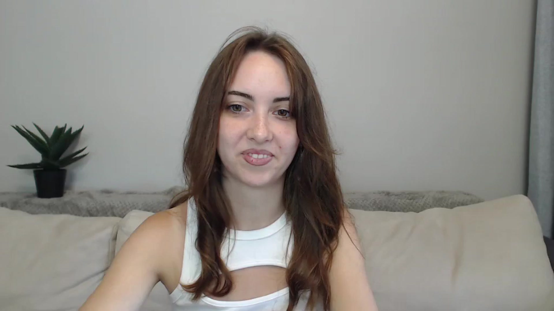 Gallery image thumbnail from BellaDream_m's myfreecams stream on, 07/05/2024, 07:15 image 20 of 20
