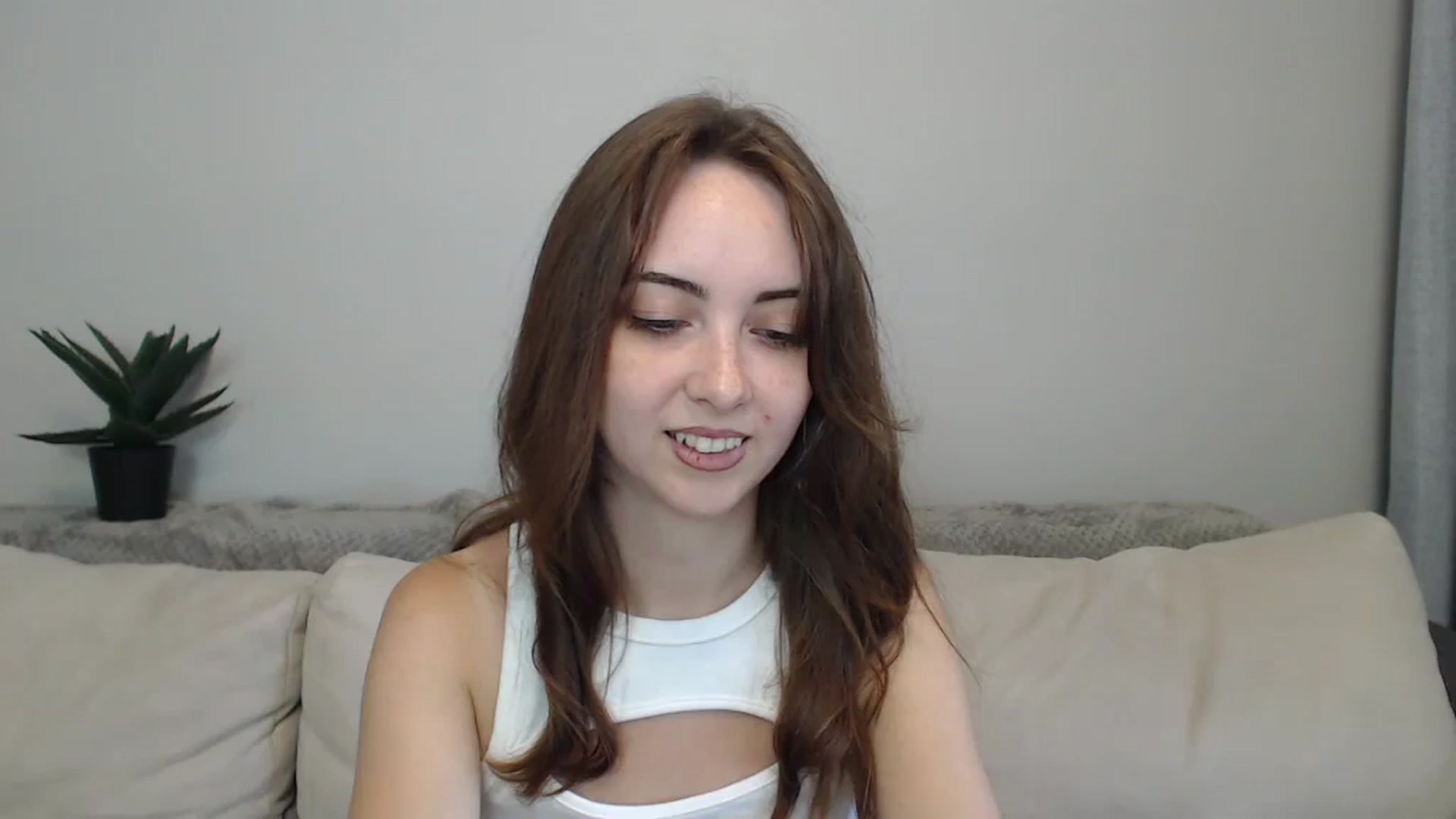 Gallery image thumbnail from BellaDream_m's myfreecams stream on, 07/05/2024, 07:15 image 5 of 20