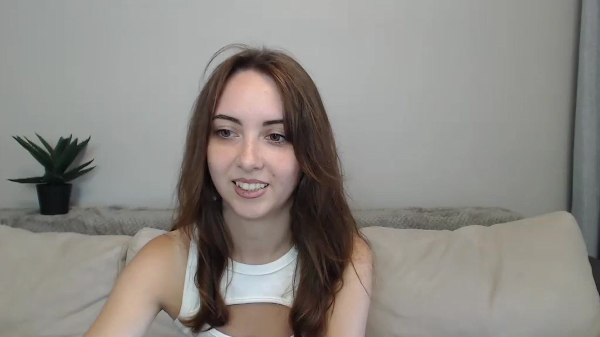 Gallery image thumbnail from BellaDream_m's myfreecams stream on, 07/05/2024, 07:15 image 8 of 20
