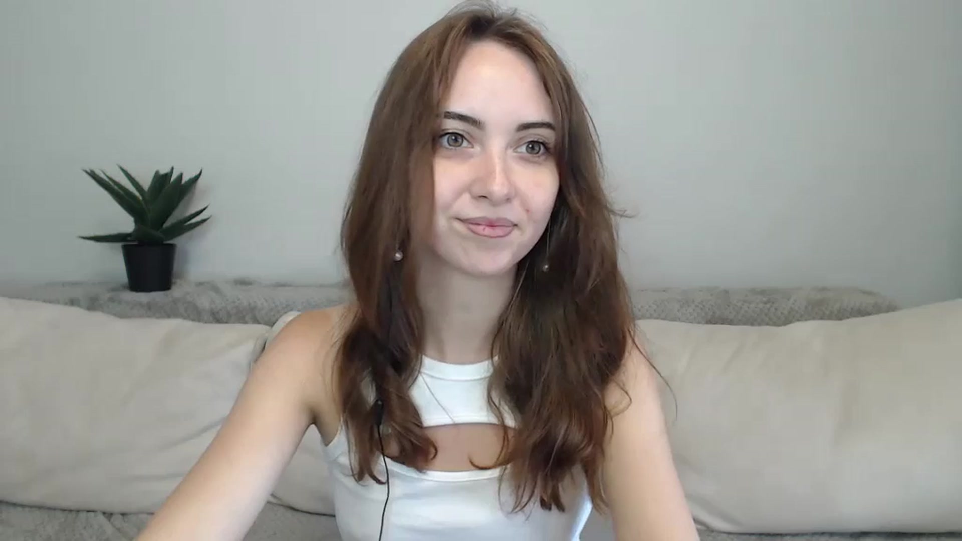 Gallery image thumbnail from BellaDream_m's myfreecams stream on, 07/05/2024, 08:23 image 4 of 20