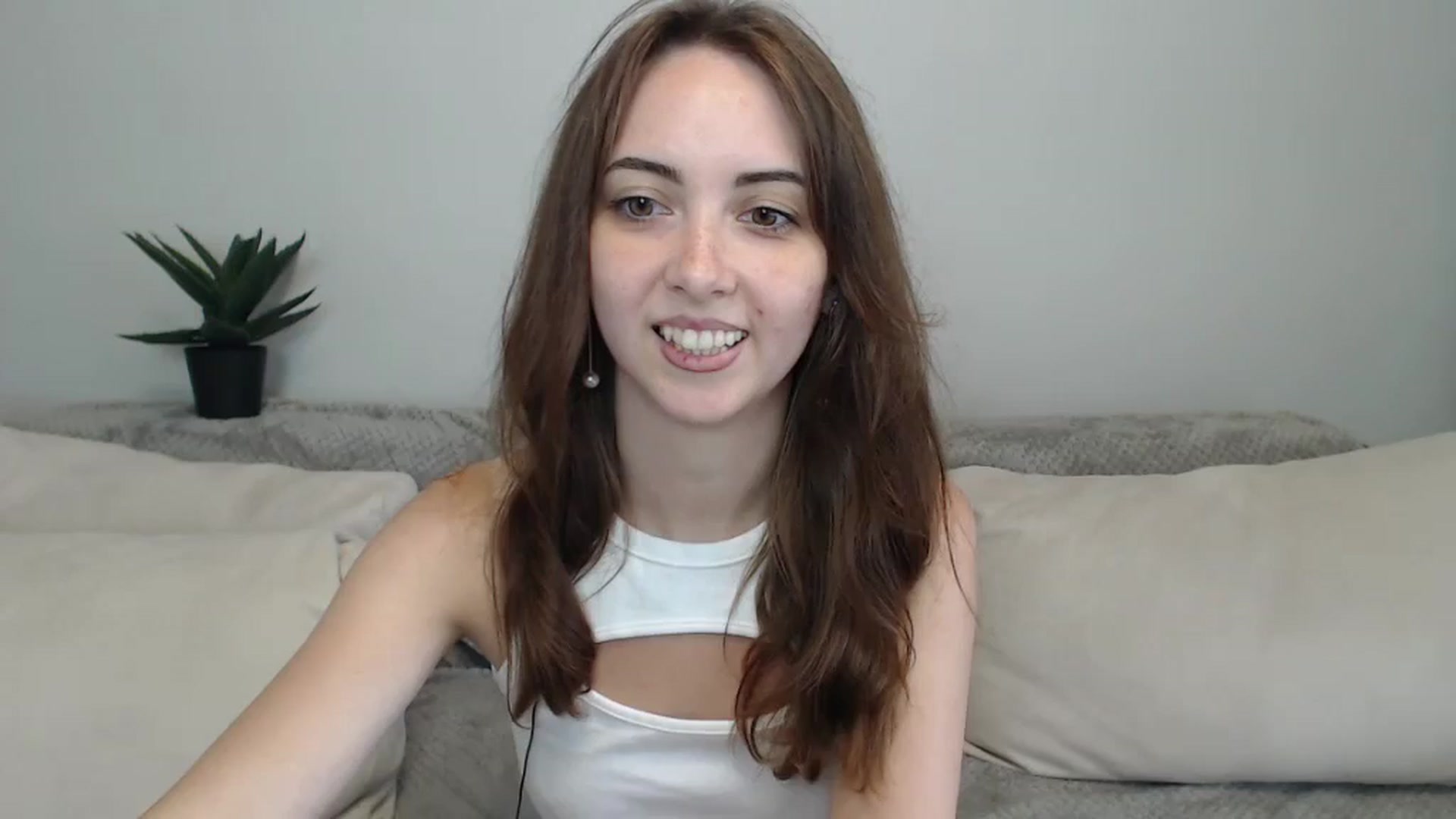 Gallery image thumbnail from BellaDream_m's myfreecams stream on, 07/05/2024, 09:53 image 1 of 20