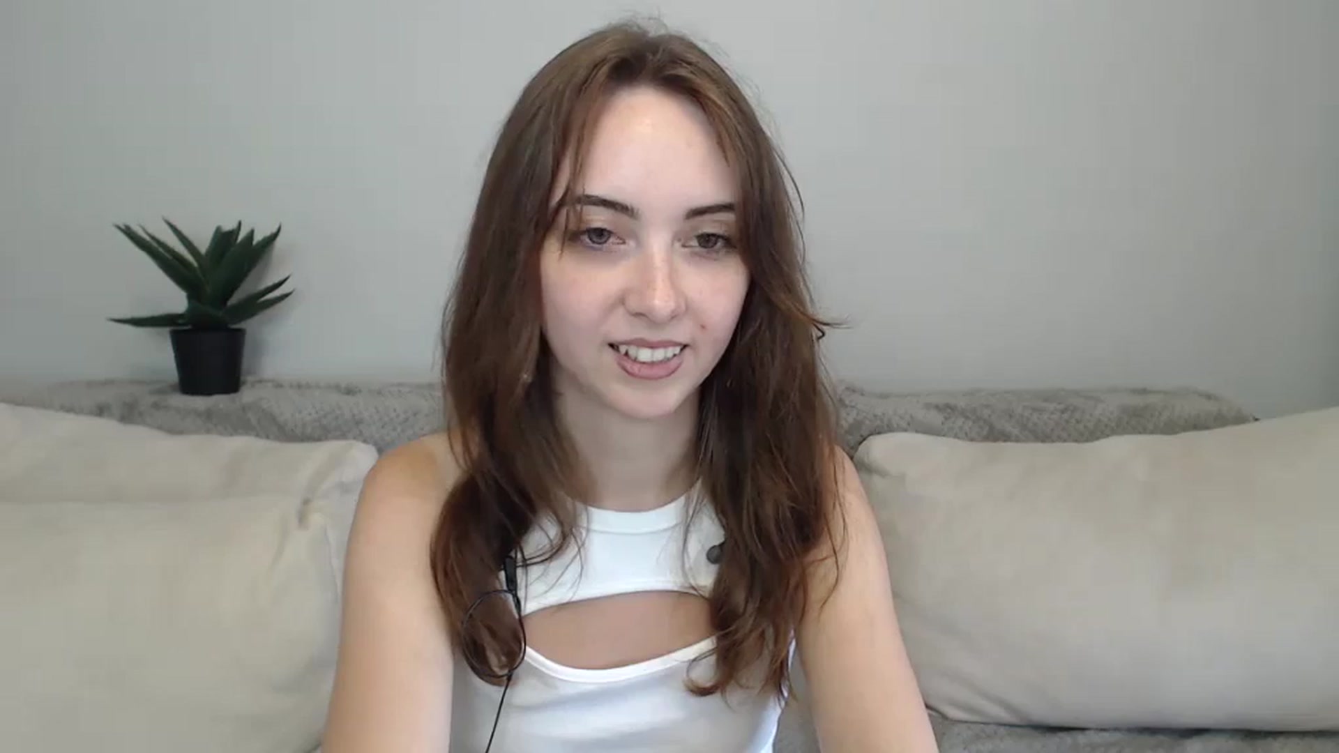 Gallery image thumbnail from BellaDream_m's myfreecams stream on, 07/05/2024, 09:53 image 20 of 20