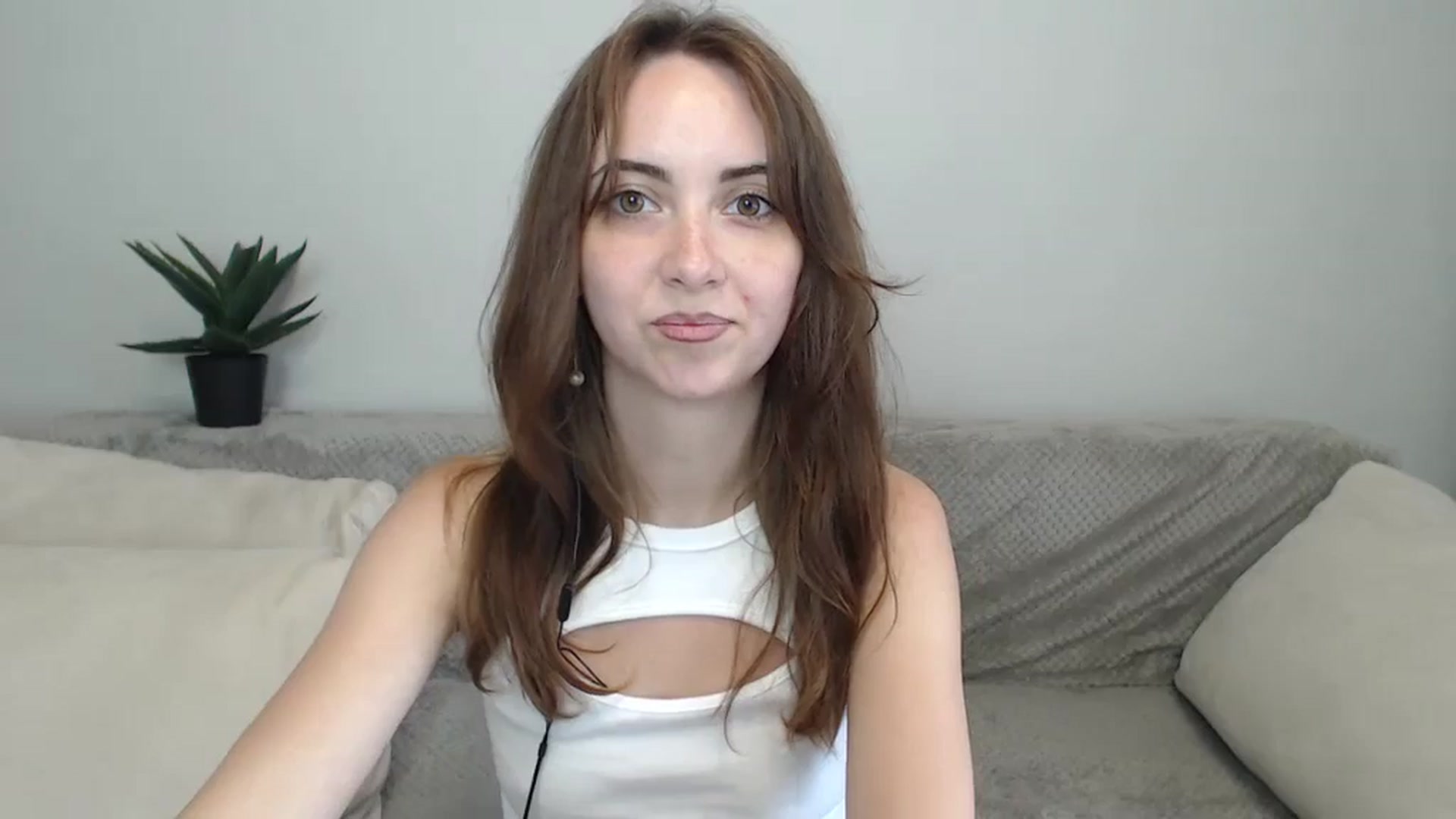 Gallery image thumbnail from BellaDream_m's myfreecams stream on, 07/05/2024, 11:48 image 2 of 20
