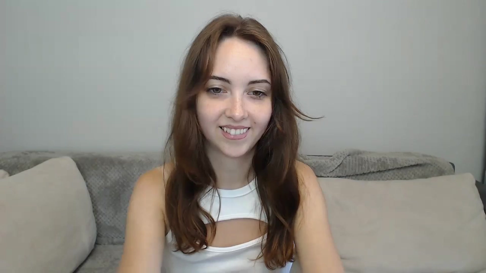 Gallery image thumbnail from BellaDream_m's myfreecams stream on, 07/06/2024, 11:11 image 6 of 20