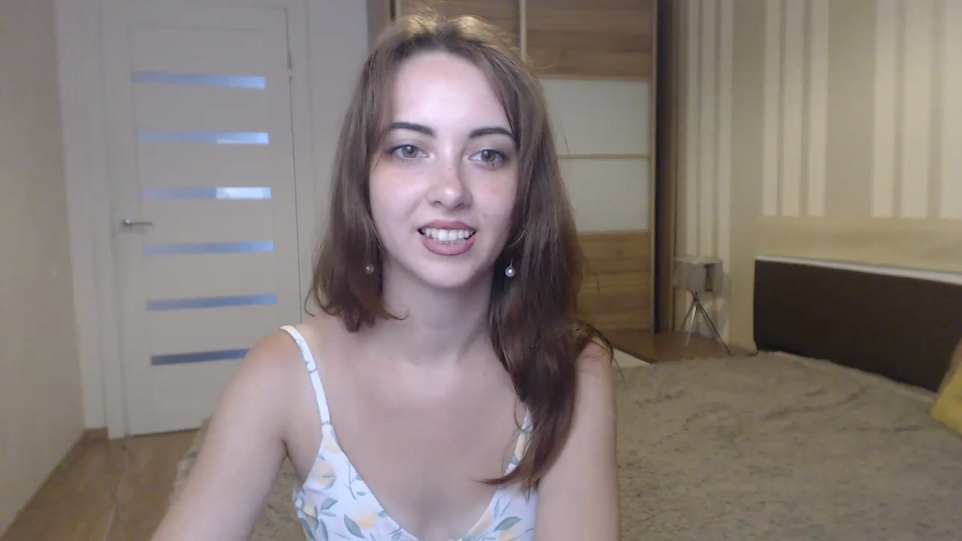 Gallery image thumbnail from BellaDream_m's myfreecams stream on, 07/08/2024, 09:58 image 10 of 20