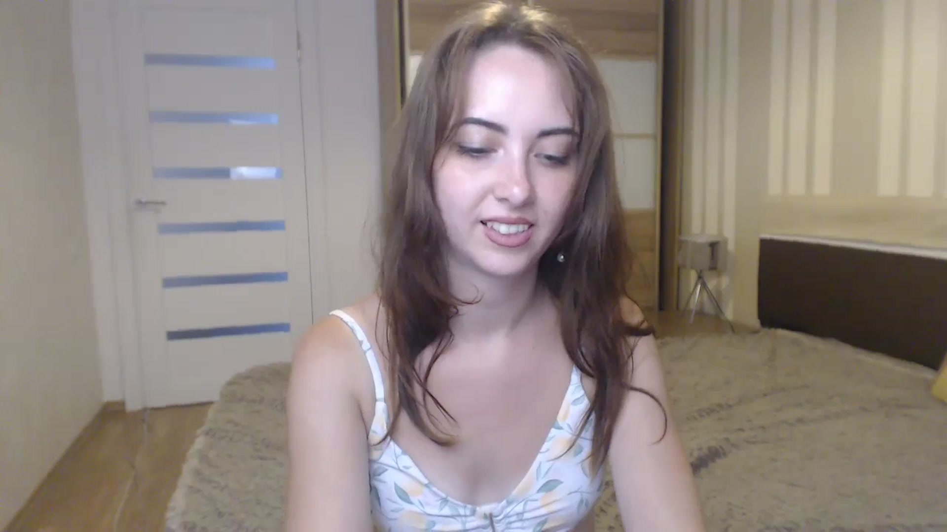 Gallery image thumbnail from BellaDream_m's myfreecams stream on, 07/08/2024, 11:05 image 14 of 20