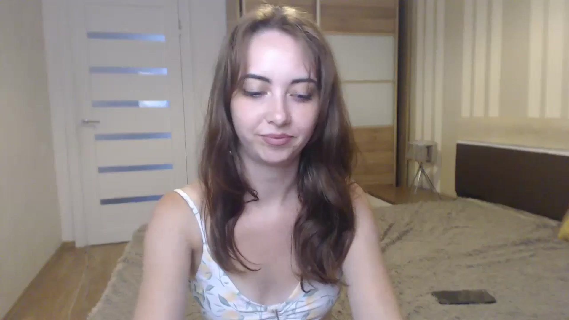 Gallery image thumbnail from BellaDream_m's myfreecams stream on, 07/08/2024, 11:51 image 12 of 20