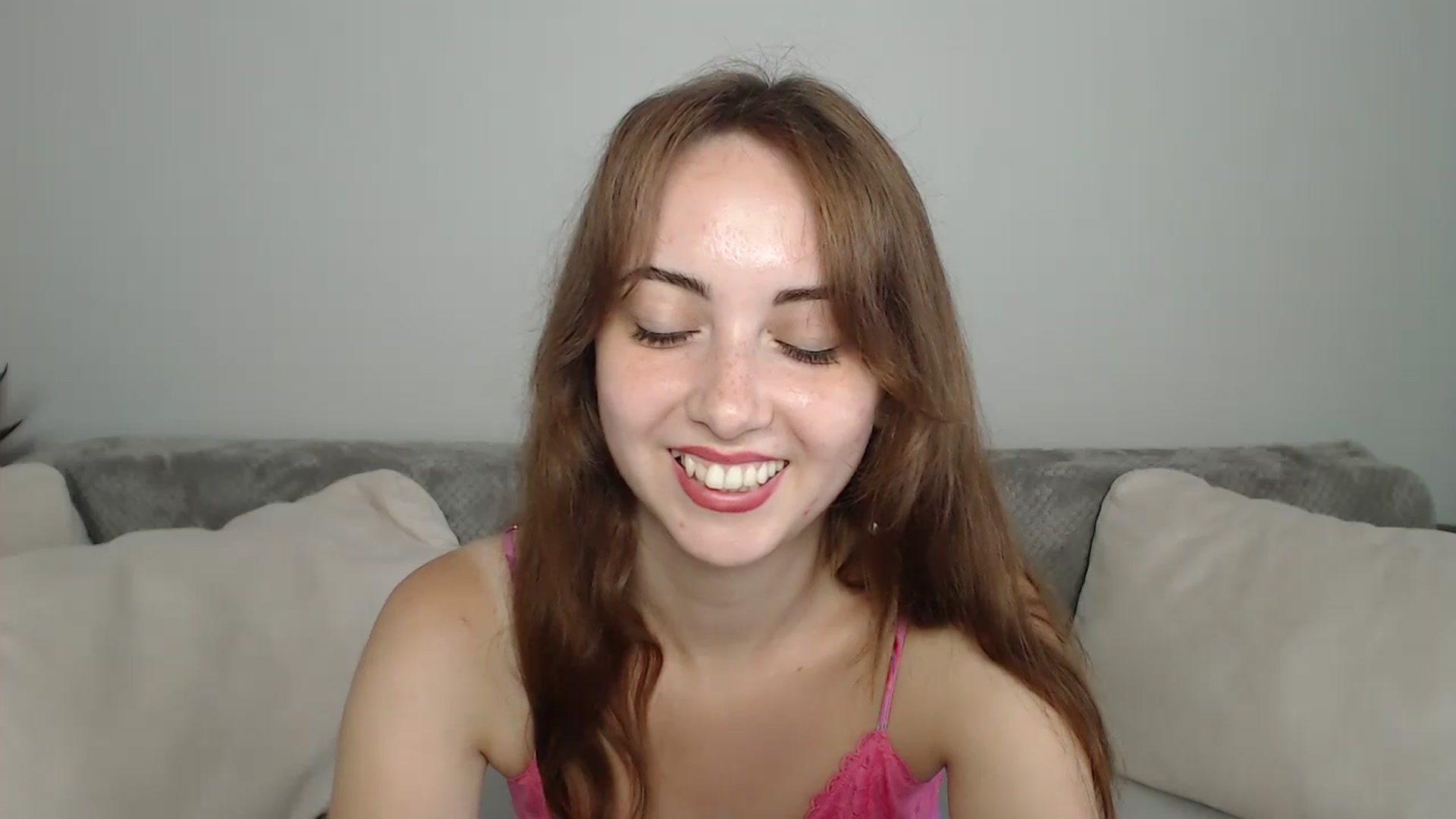Gallery image thumbnail from BellaDream_m's myfreecams stream on, 07/09/2024, 09:16 image 3 of 20